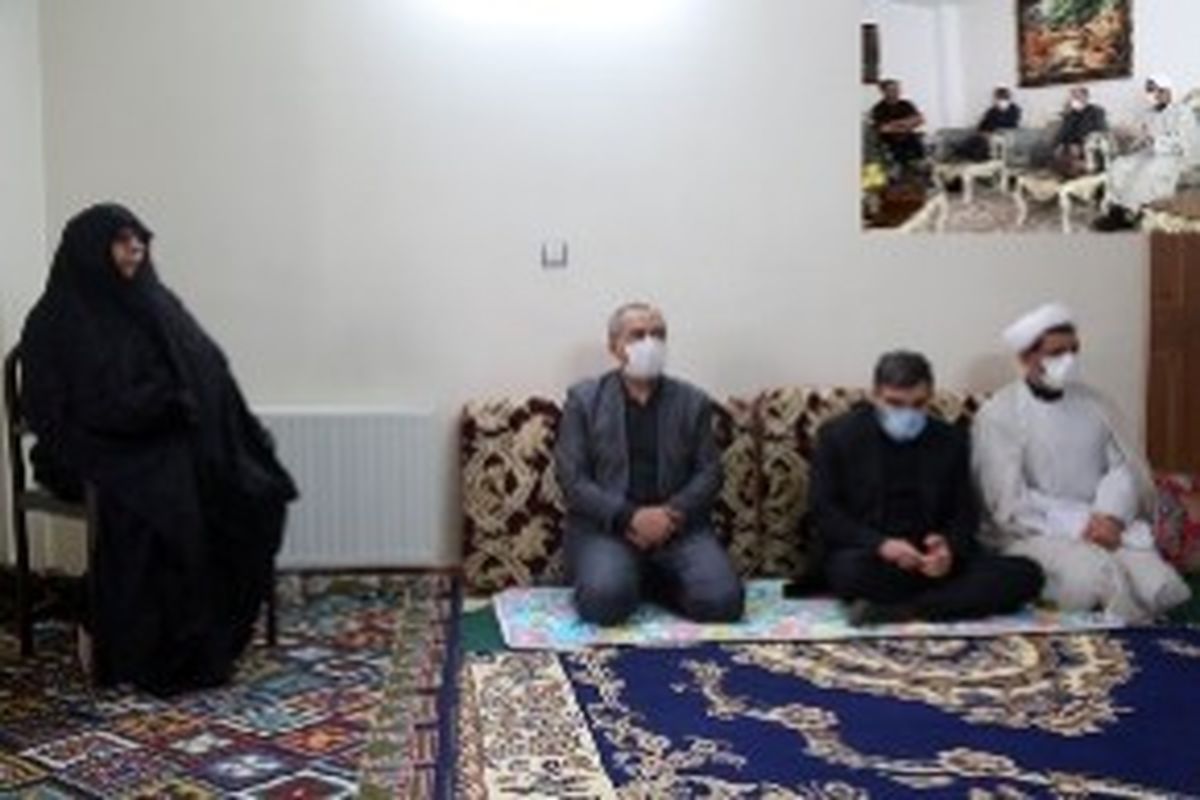 دیدار استاندار با خانواده شهدا