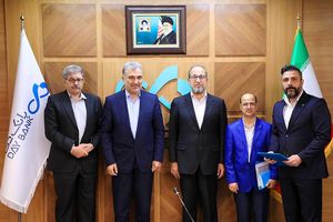 قدردانی هیئت‌مدیره از عوامل اجرایی بانک دی در نمایشگاه کیش اینوکس 2022
