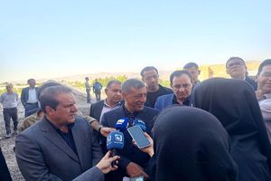 بازدید معاون اجرایی رئیس‌جمهور از پروژه خوابگاه متأهلین شهر ایلام
