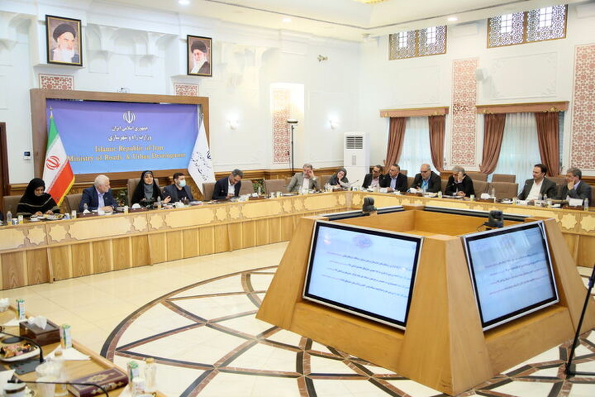 جلسه وزیر راه و شهرسازی