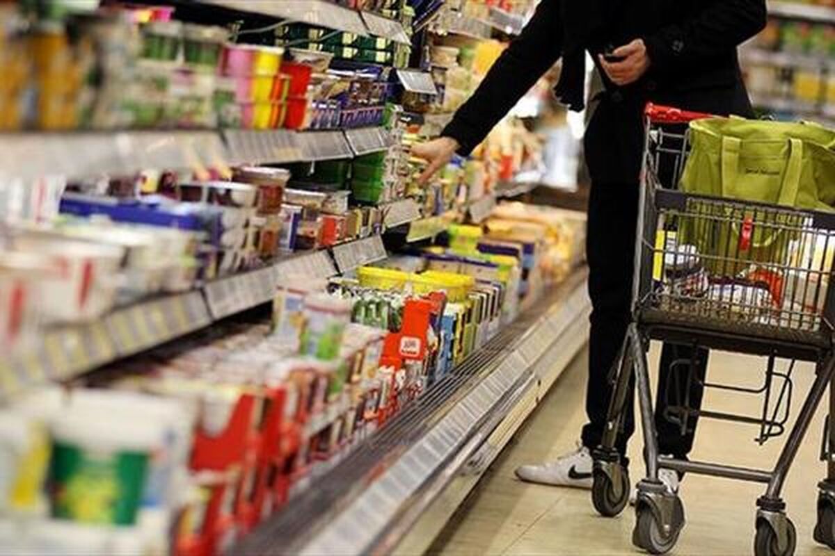 درج برچسب قیمت و مشخصات کالا حق مصرف‌کننده است