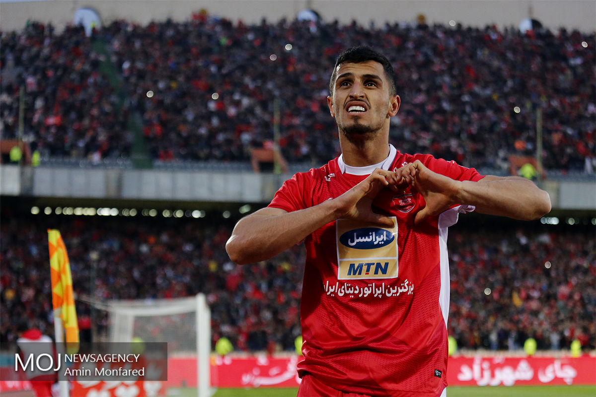 دیدار تیم های فوتبال پرسپولیس و پارس جنوبی جم/علی علیپور