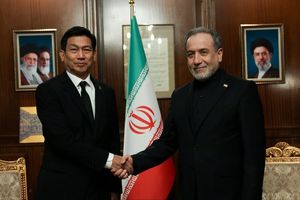 نماینده ویژه دولت تایلند با وزیر امور خارجه جمهوری اسلامی ایران دیدار کرد