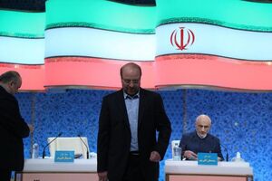 سوالات مناظره دوم می‌تواند به انتخاب مردم بیشتر کمک کند