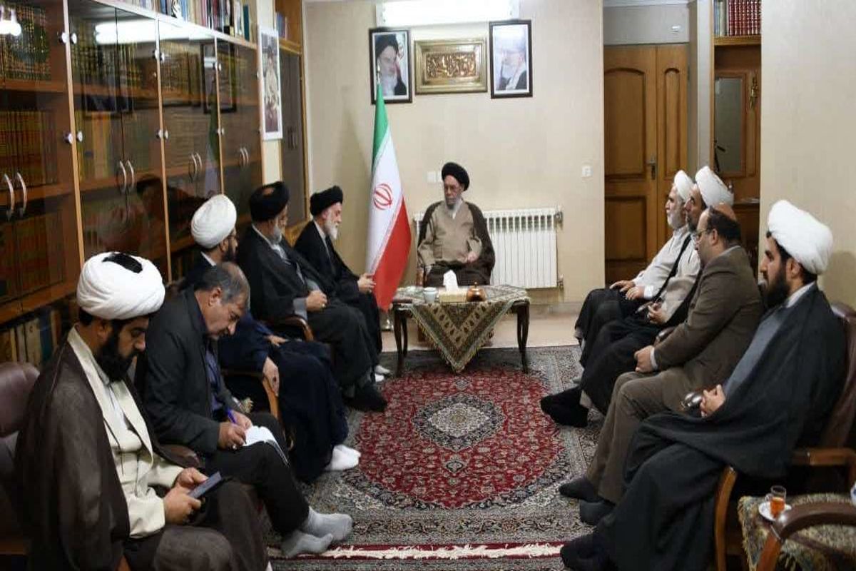 امام جمعه اصفهان