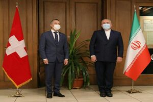 آغاز دور اول گفتگوی ظریف با وزیر خارجه سوئیس