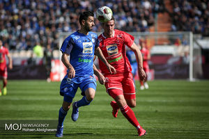 نتیجه بازی دربی 89/ ادامه صدرنشینی پرسپولیس با شکست استقلال