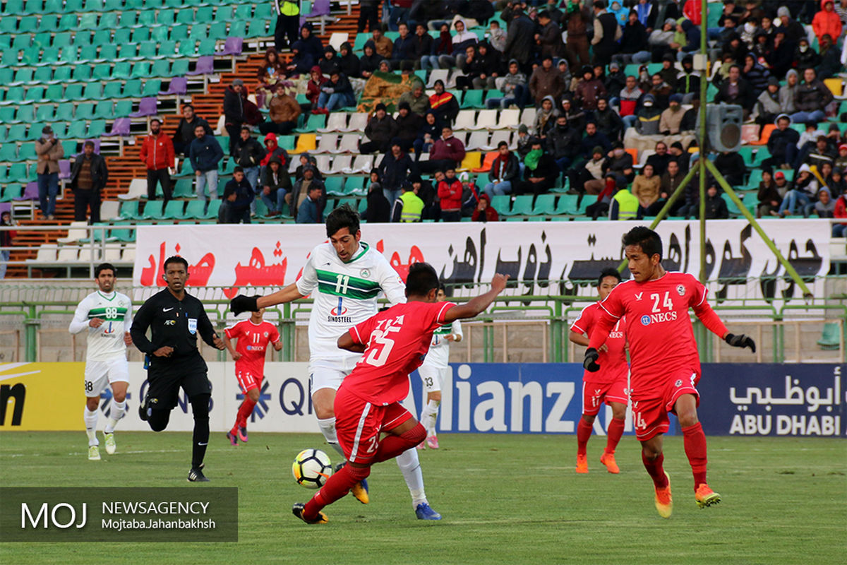 دیدار تیم های فوتبال ذوب آهن ایران و آیزاول هند