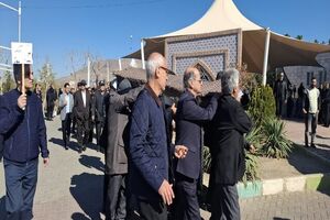 علی باباچاهی با نوای سنج و دمام به خانه ابدی بدرقه شد