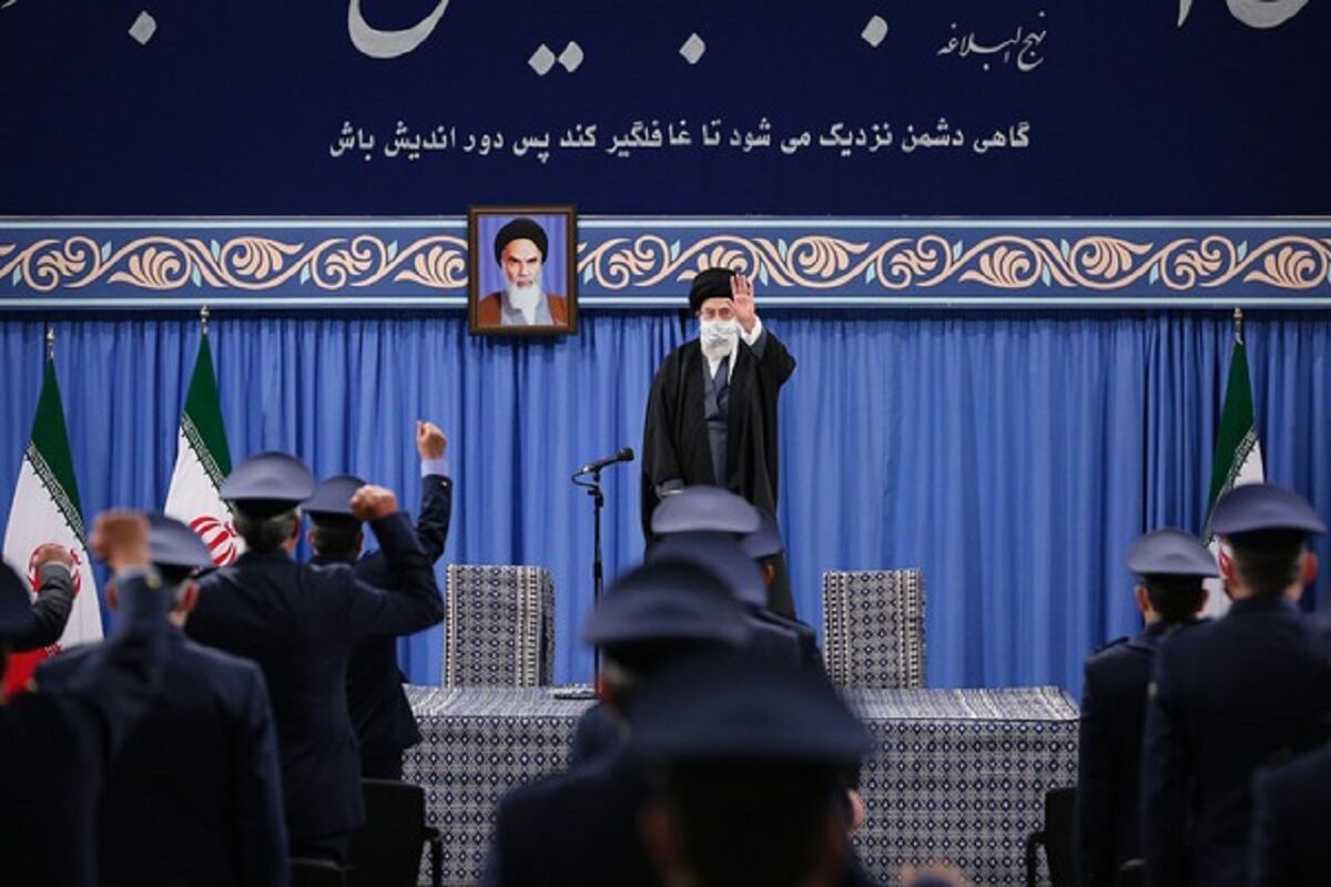 رهبر معظم انقلاب