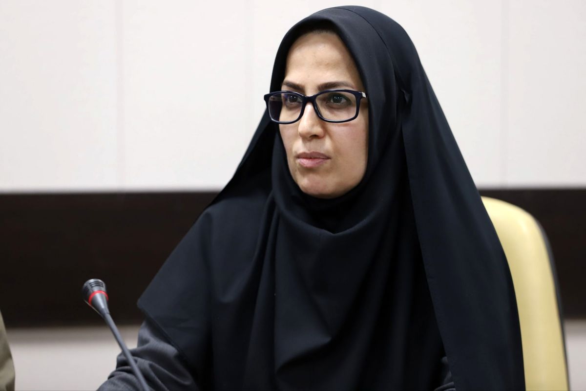 لیلی نیک خلق احمدی