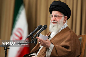 رهبر انقلاب اسلامی به سی‌ و یکمین اجلاس سراسری نماز پیام فرستادند