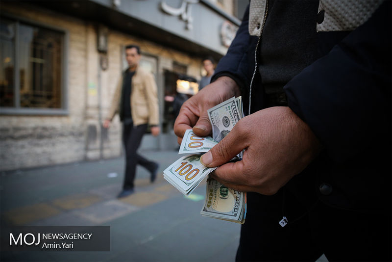 قیمت ارز در بازار آزاد 1 بهمن 97/ قیمت دلار اعلام شد