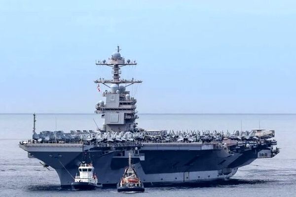 ناو هواپیمابر اهرم فشار آمریکا برای وادار کردن تهران به مذاکره است