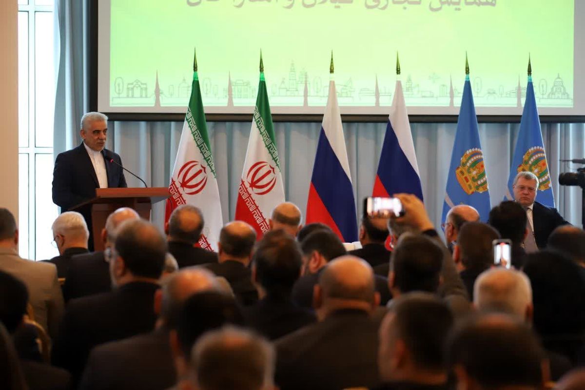 استاندار گیلان در همایش تجاری گیلان و آستراخان روسیه