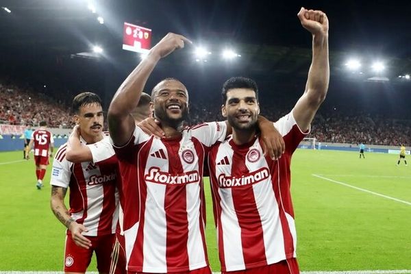 المپیاکوس در شب نیمکت‌نشینی طارمی پیروز شد