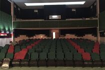 مدیر کل سینمای حرفه‌ای از سینما «آبادان» بازدید کرد