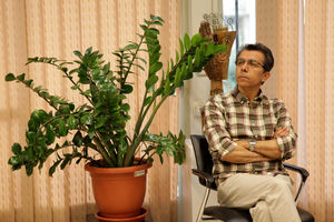 کوروش گلناری: ثبت روند خلق آثار هنرمندان در کشور ما جا نیفتاده است