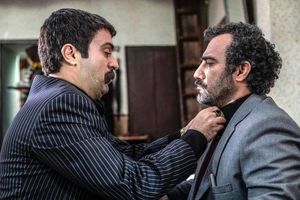 ویدئوی خنده‌دارترین سکانس سریال پایتخت 4 ، آشتی کردن نقی معمولی و ارسطو 