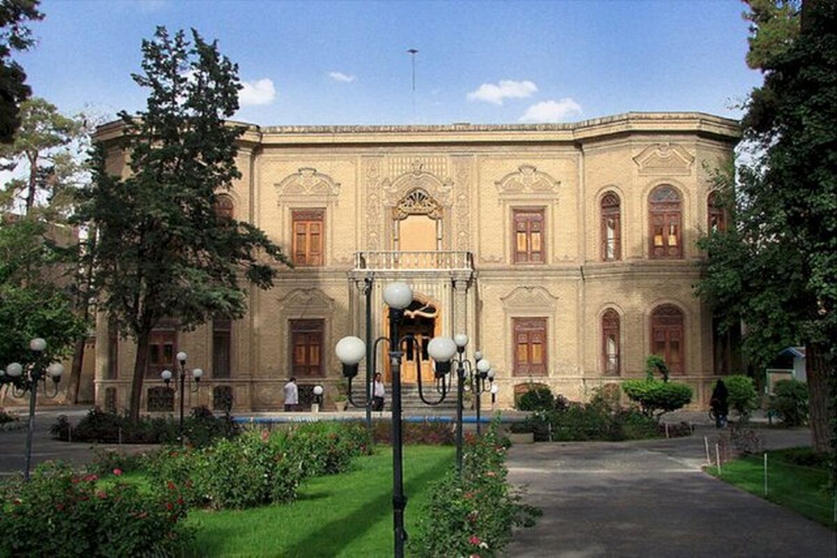 موزه آبگینه و سفال