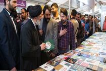 رئیس‌ جمهور از سی و سومین نمایشگاه بین‌المللی کتاب بازدید کرد