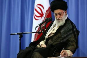 رهبر انقلاب به نامه دانش‌آموزان دبیرستان شهید مطهری پاسخ دادند +عکس