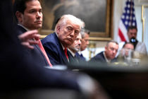 ترامپ چین را به رفتار خصمانه متهم کرد