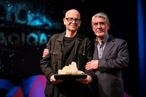 احسان صدیقی چند روز پس از دریافت جایزه درگذشت