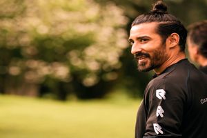 عکس جدید رضا قوچان نژاد کنارش همسرش / عکس همسر رضا قوچان نژاد کولاک کرد