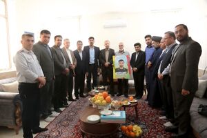 تکریم دختران شهدای جنگ رمضان در صدرا 