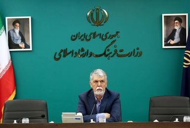 شهدا در حلقه خاص «عند ربهم یرزقون» قرار دارند