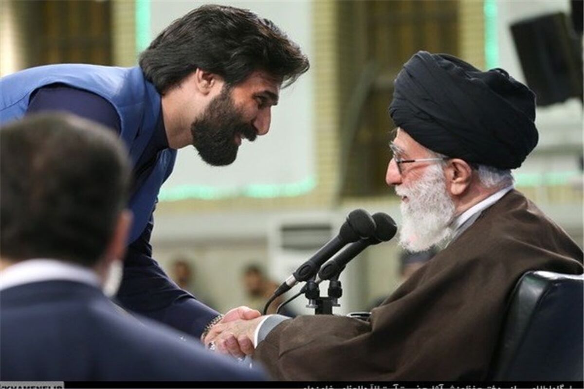 صابر خراسانی و رهبر