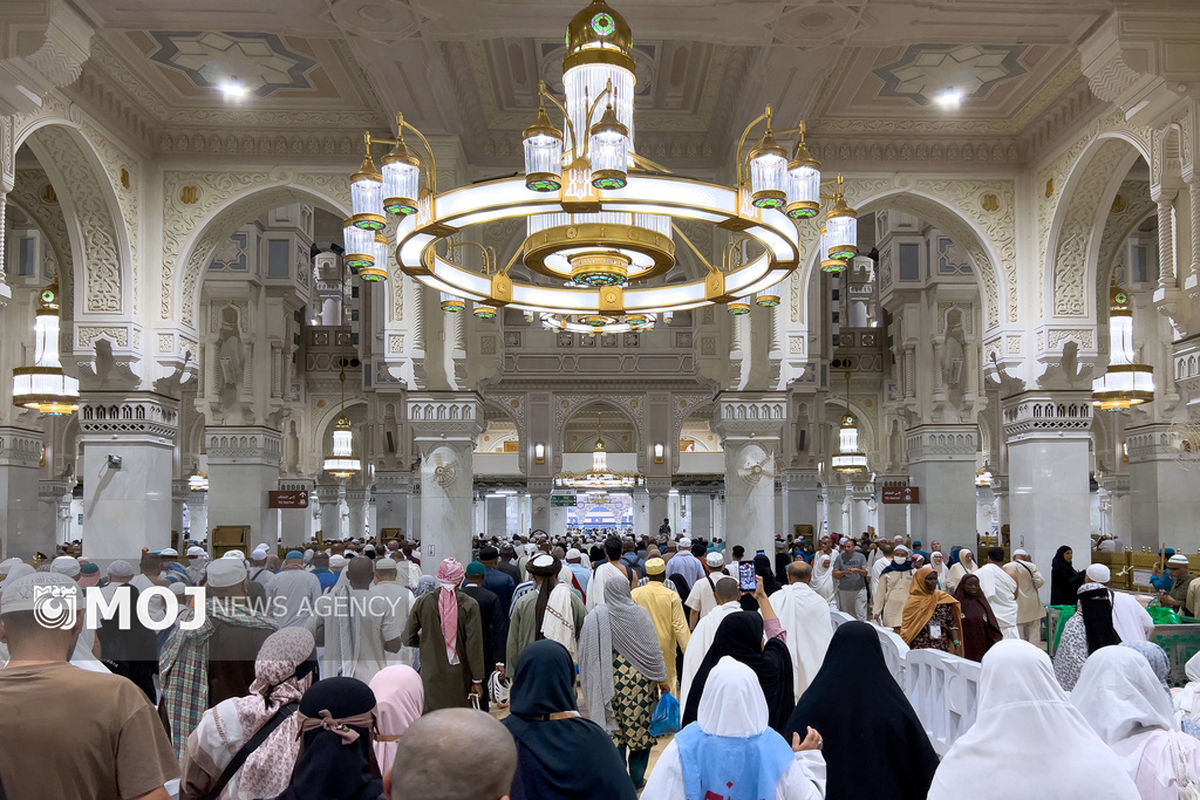 مسجد الحرام + ایام حج + حج عمره + حج تمتع