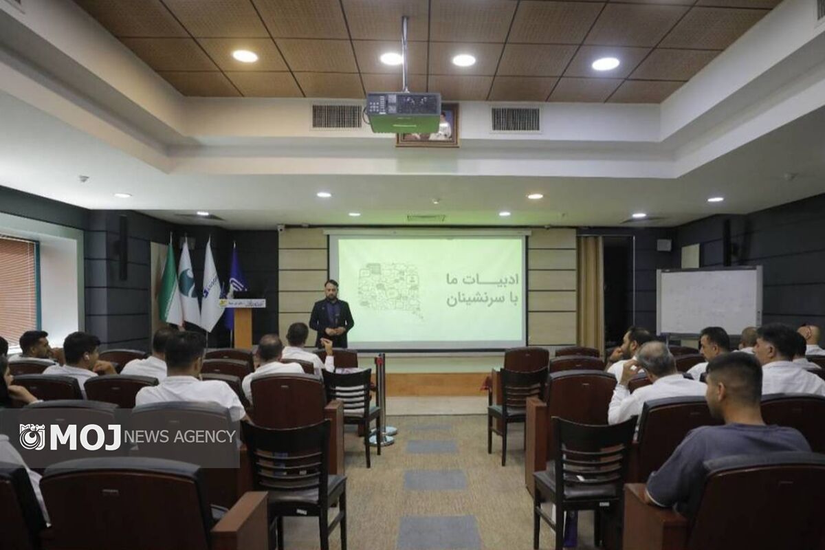 آموزش رانندگان تاکسی در کیش