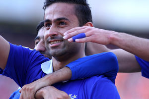 ماندم تا بدهی‌ام را به هواداران بدهم