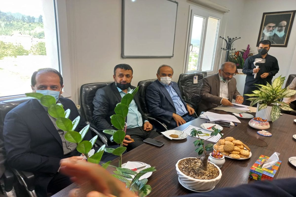  رییس دانشگاه علوم پزشکی گیلان