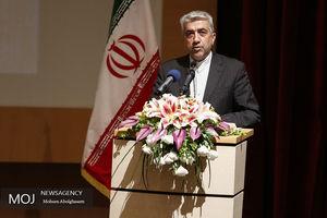 حضور ما در بازارهای منطقه حضور فعالانه ای نیست