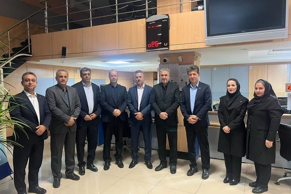 انضباط اداری و مالی باید سرلوحه فعالیت همه کارکنان بانک سرمایه باشد