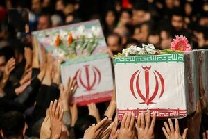 پیکرهای ۱۰ شهید جنایت رژیم صهیونیستی در مشهد تشییع می شود