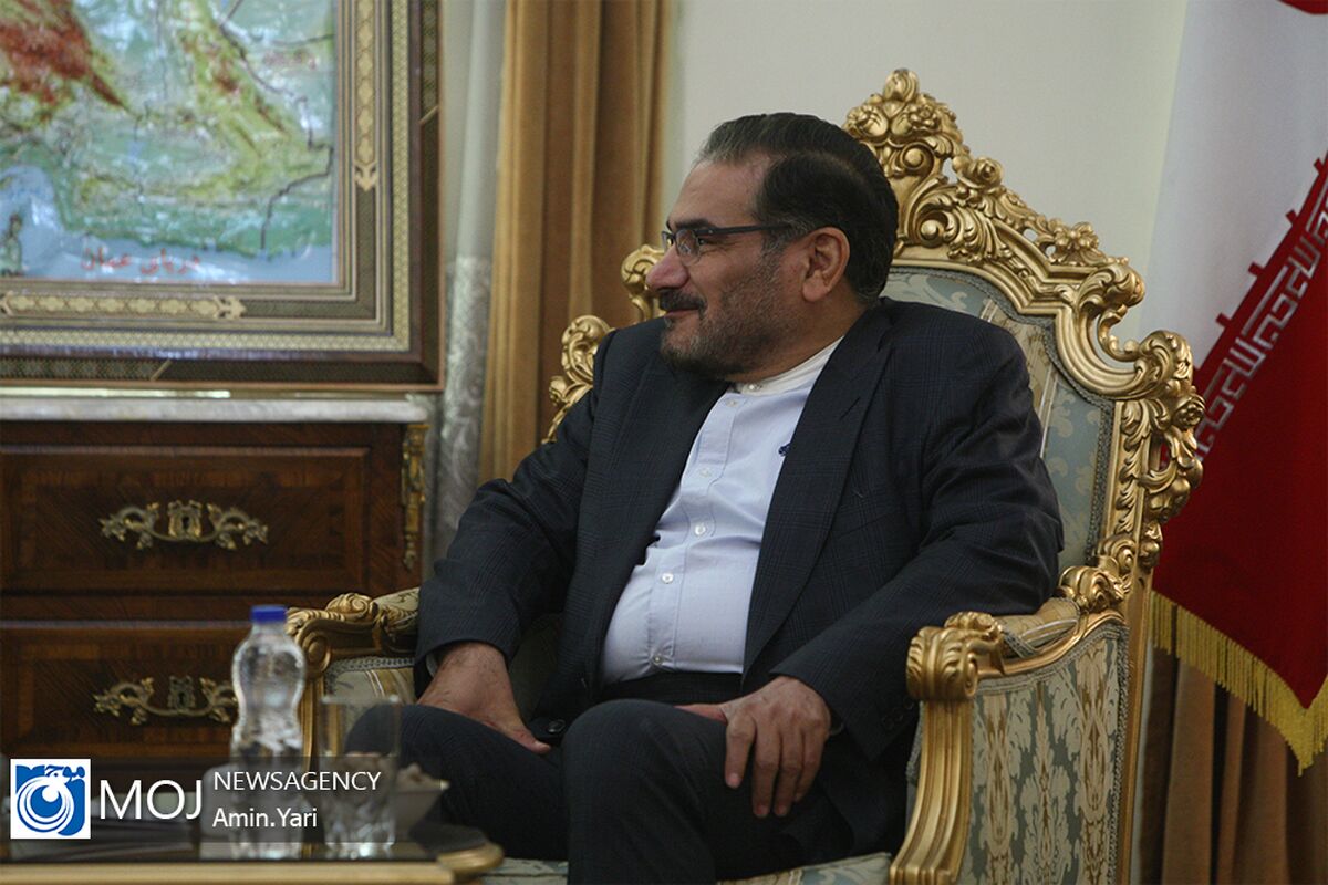 دیدار مشاور رییس جمهور فرانسه با شمخانی