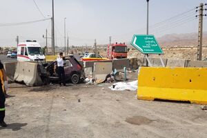 برخورد مرگبار خودروی سواری با نیوجرسی در جاده خاوران دو فوتی داشت + فیلم و تصاویر