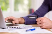 آغاز فرایند افتتاح حساب سپرده سرمایه گذاری اتباع خارجی استان فارس در بانک ملی