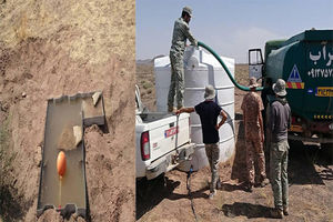 نصب آبشخور حیات وحش در منطقه شکار ممنوع حوض سلطان قم