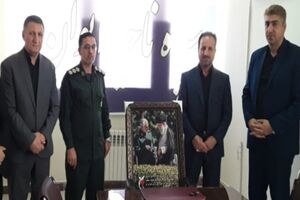 مدیرکل بنیاد شهید و امور ایثارگران استان ایلام با فرماندار و فرمانده سپاه ناحیه ایوان دیدار کرد