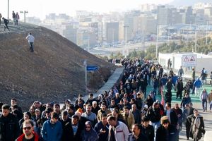 نسل جوان با هوشمندی از کشور دفاع می‌کند