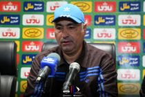 فردا با تمام وجود برای برد مقابل گل‌گهر به میدان می رویم