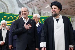 تجدید میثاق رئیس‌جمهور و دولت با آرمان‌های امام راحل در آستانه دهه فجر