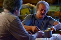 کار سعید آقاخانی در زنبور کارگر تمام شد