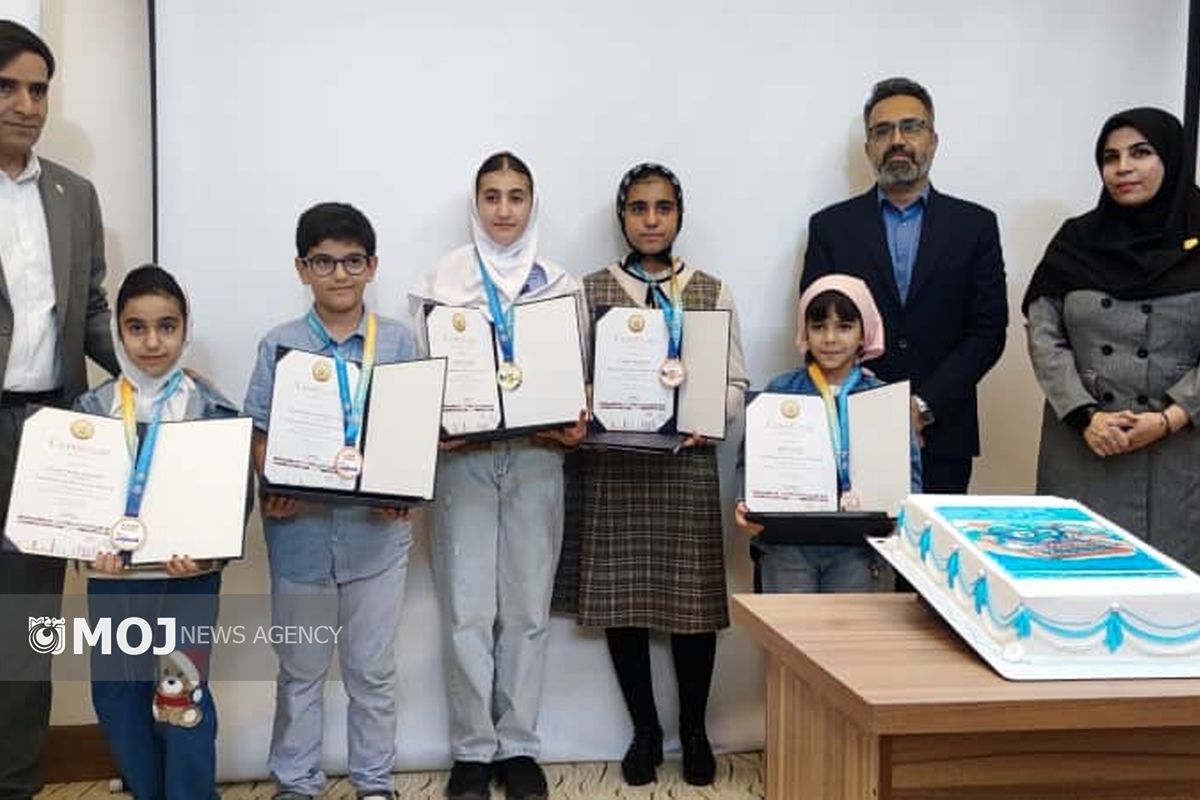 تجلیل از مدال آوران مسابقات چرتکه. کیش