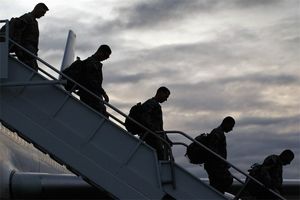 شمار تفنگداران آمریکایی در کویت به 4200 تن افزایش می یابد